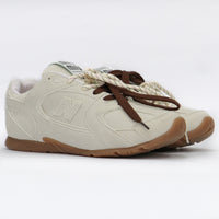 New Balance Miu Miu